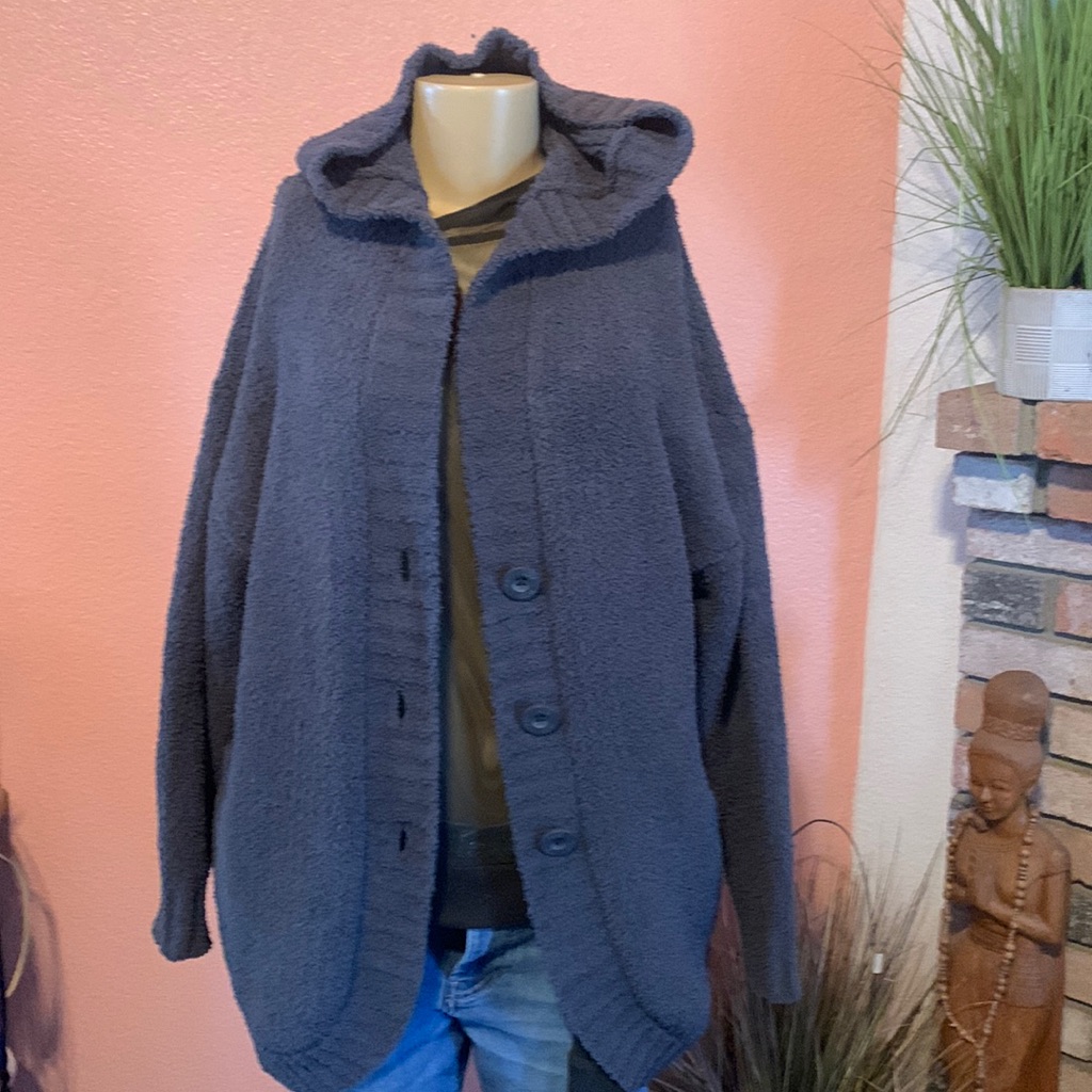 Pre-Owned Ugg Fluffy Sweater